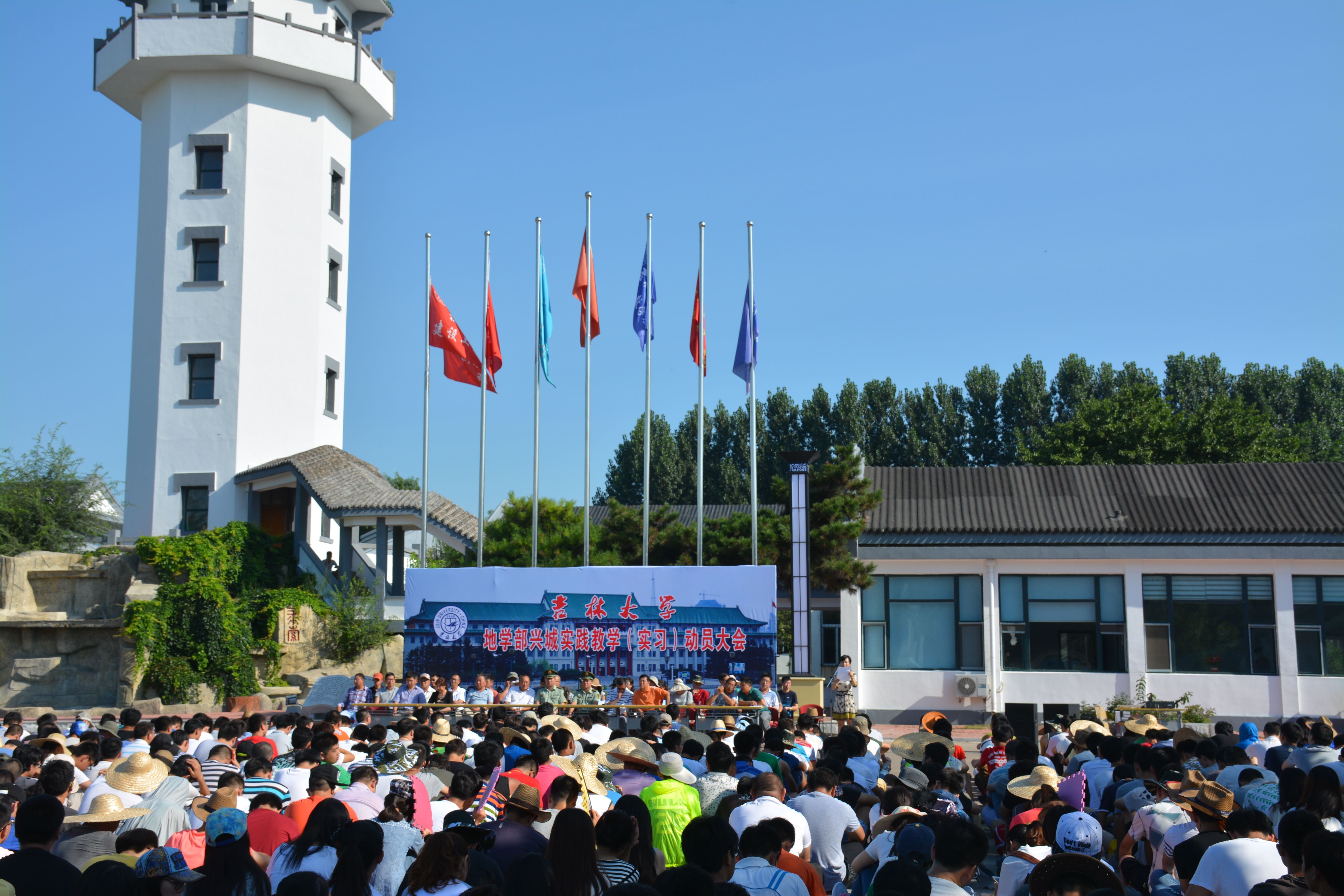 1444896364724889.jpg l_1821971.jpg